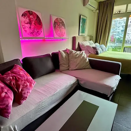 Golden Mile Apartment